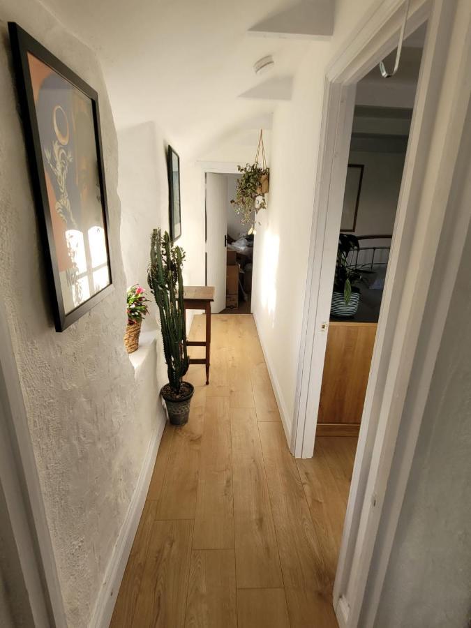 טרורו Idyllic Cornish Cottage, Superking Bed, Private Garden Dogs Welcome מראה חיצוני תמונה